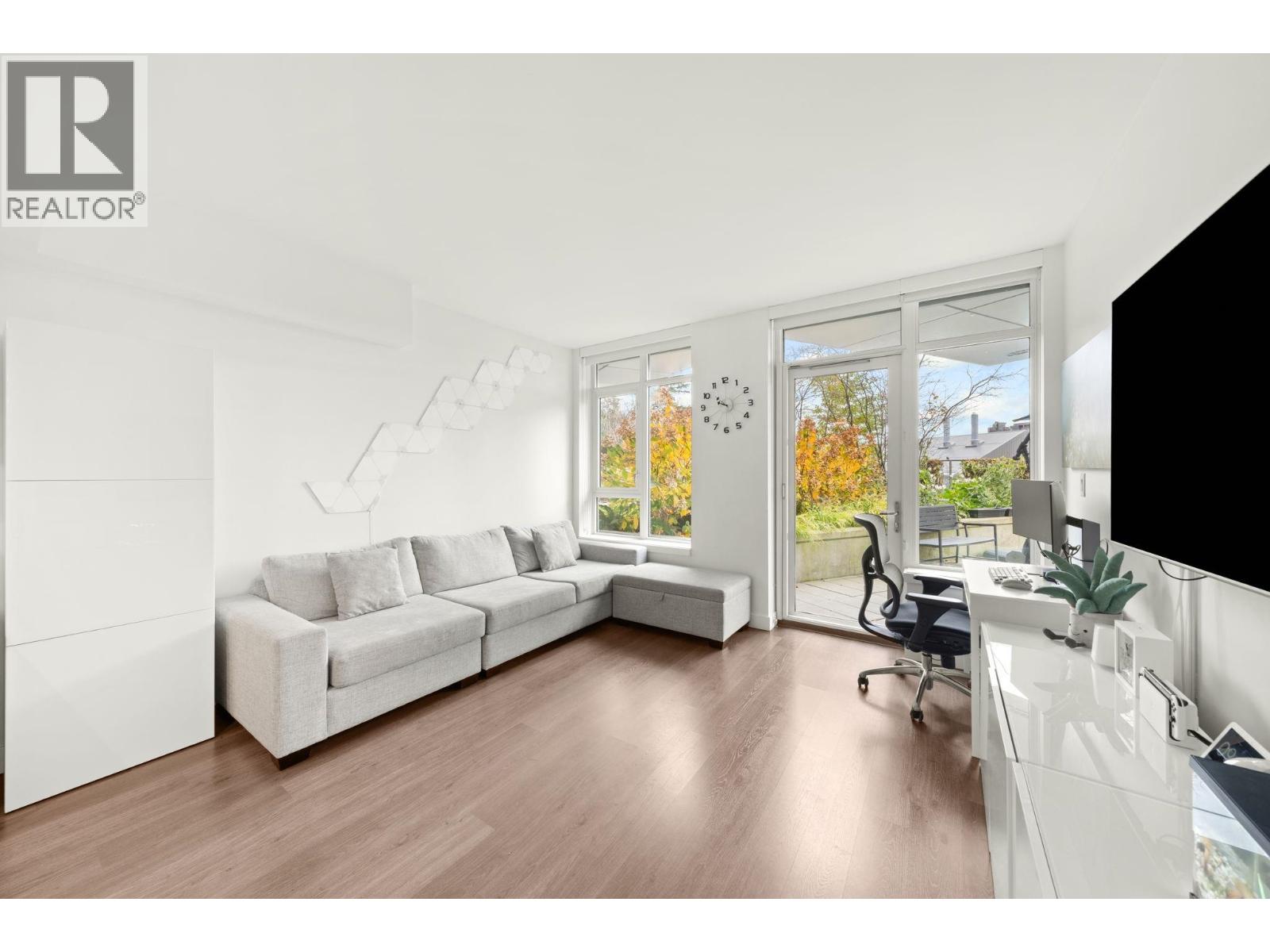 209 3557 Sawmill Crescent, Vancouver, British Columbia  V5S 0E2 - Photo 4 - R3066048