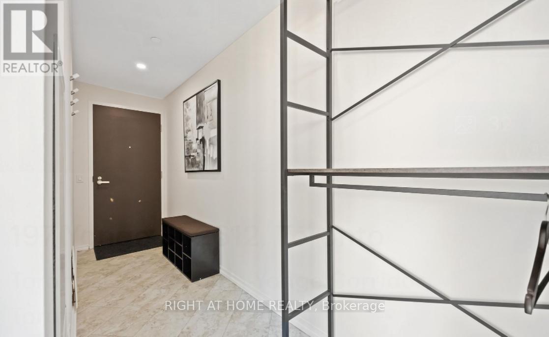 197 Yonge Street, Toronto, Ontario  M5B 1M4 - Photo 20 - C12530902