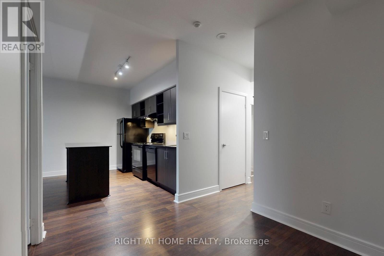 813 - 35 Brian Peck Crescent, Toronto, Ontario  M4G 0A5 - Photo 37 - C12530932