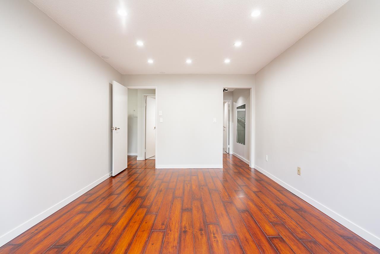 212 13530 Hilton Road, Surrey, British Columbia  V3R 5J4 - Photo 17 - R3066391