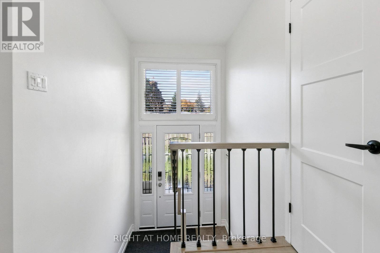 421 East Avenue E, Toronto, Ontario  M1C 2W7 - Photo 14 - E12530898