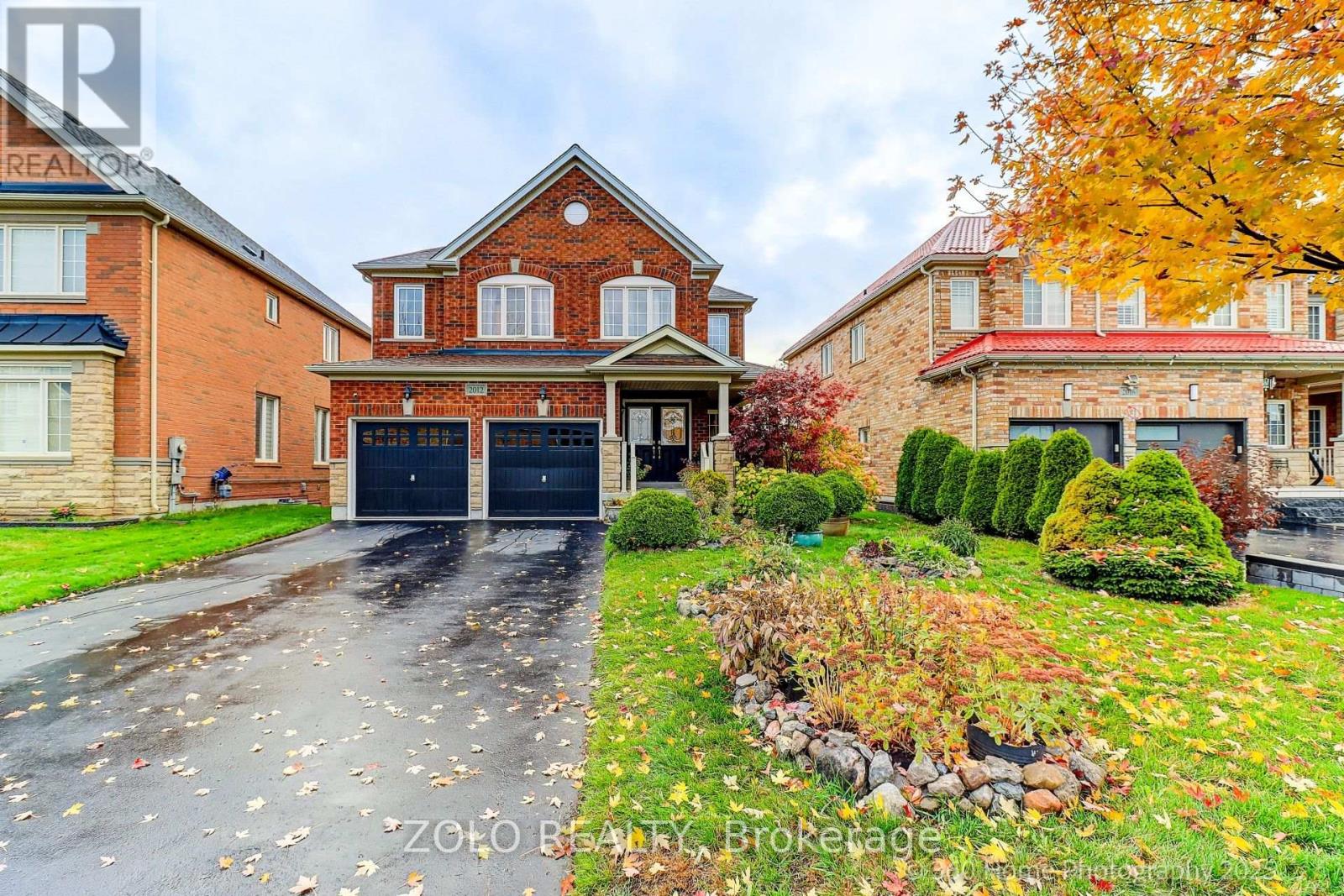2012 QUEENSBURY DRIVE, Oshawa, Ontario