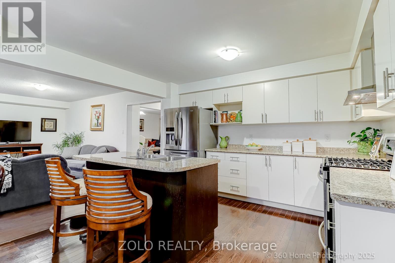 2012 Queensbury Drive, Oshawa, Ontario  L1K 0R9 - Photo 11 - E12530966