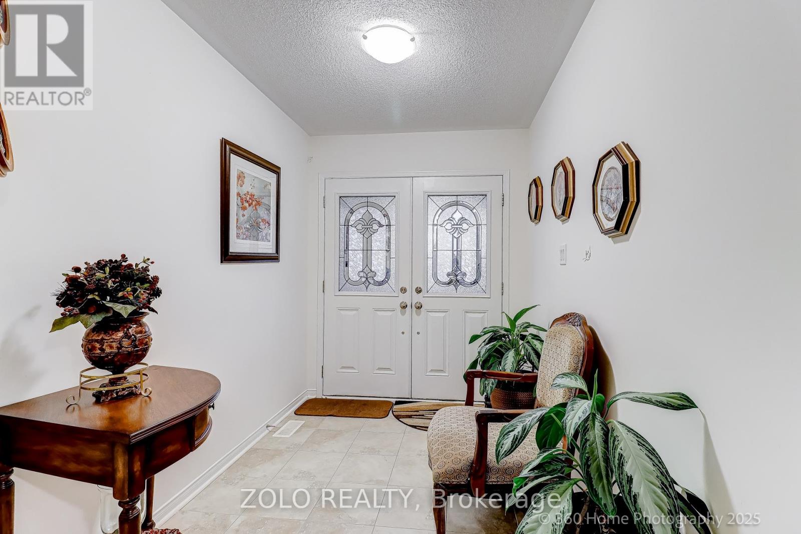 2012 Queensbury Drive, Oshawa, Ontario  L1K 0R9 - Photo 8 - E12530966