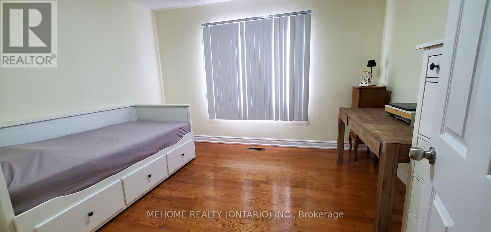 55 Adamede Crescent, Toronto, Ontario  M2H 1B6 - Photo 9 - C12500300