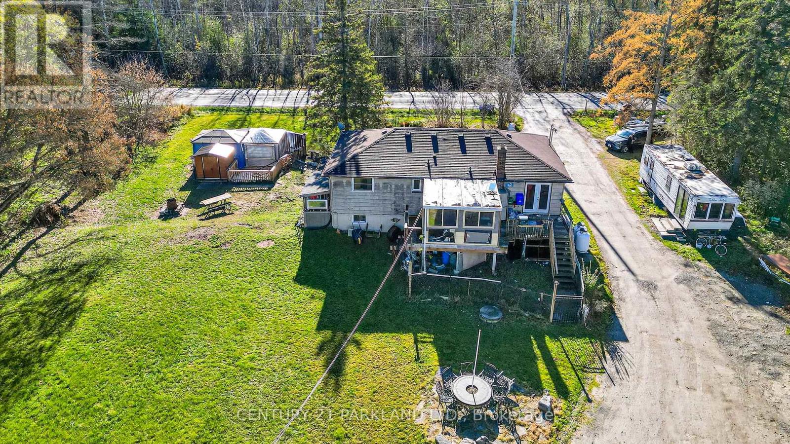 4762 Old Homestead Road, Georgina, Ontario  L0E 1R0 - Photo 2 - N12530868