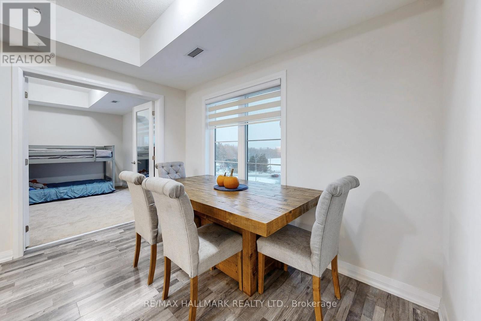 417 - 54 Koda Street, Barrie, Ontario  L9J 0J6 - Photo 10 - S12530874