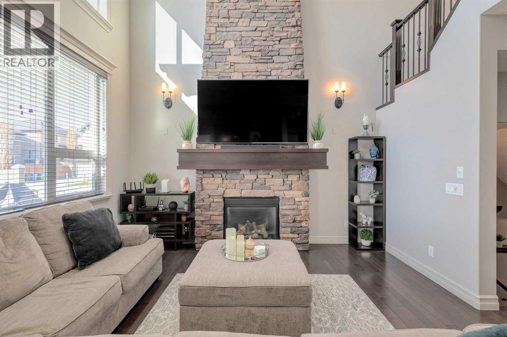 3 Kincora Glen Bay Nw, Calgary, Alberta  T3R 0C1 - Photo 4 - A2259597