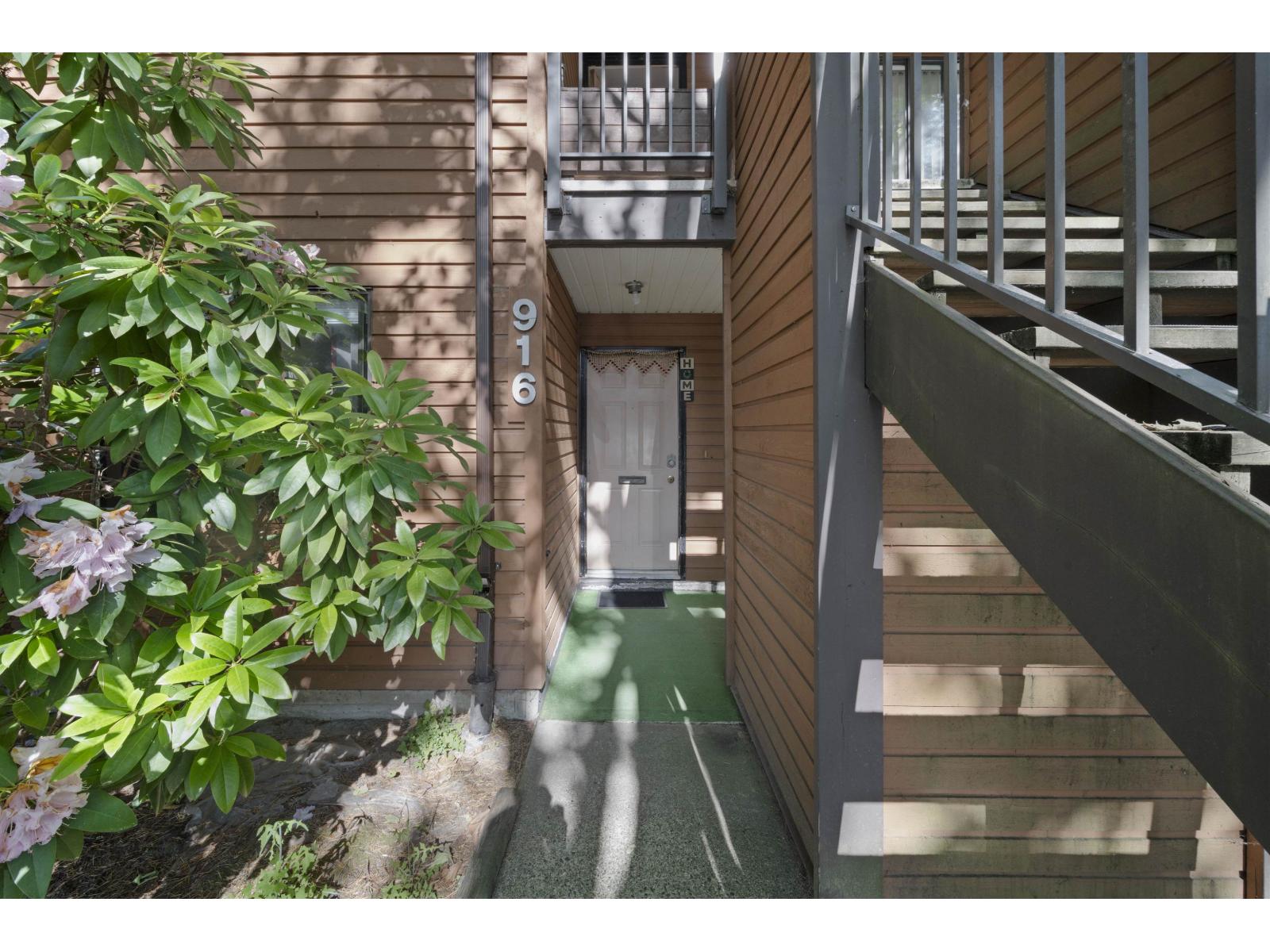 916 10620 150 STREET, Surrey, British Columbia