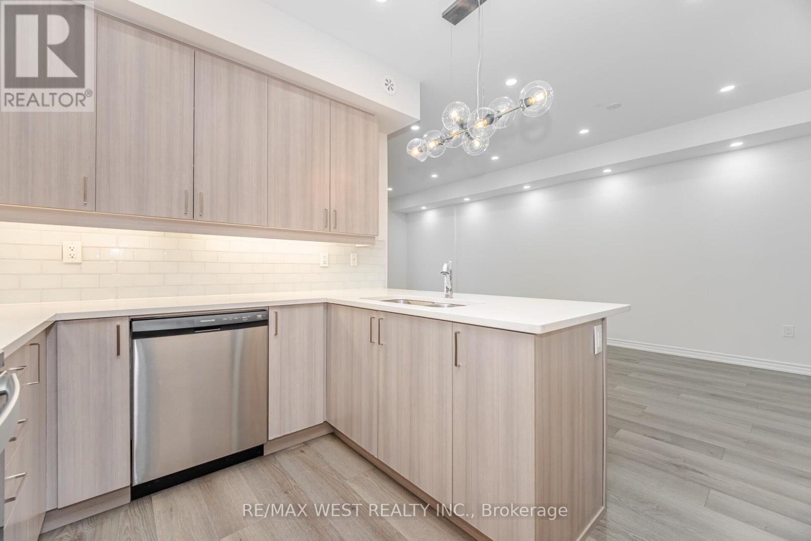 14 - 30 Woodstream Drive, Toronto, Ontario  M9W 0G1 - Photo 19 - W12530856