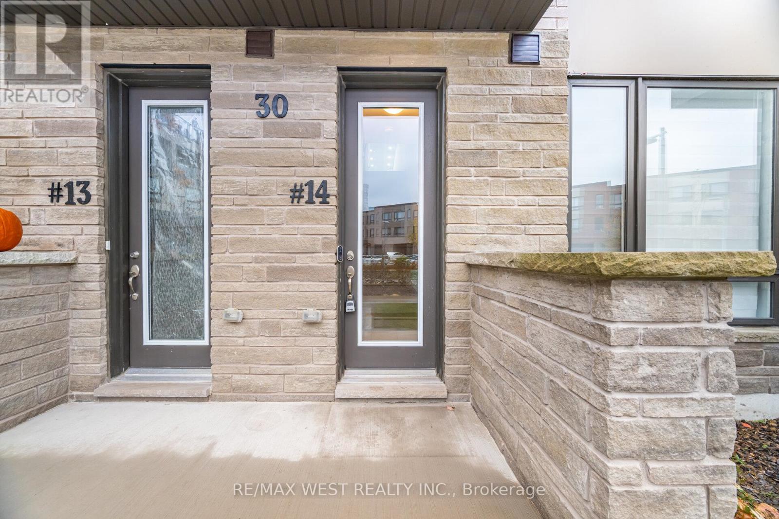 14 - 30 Woodstream Drive, Toronto, Ontario  M9W 0G1 - Photo 3 - W12530856