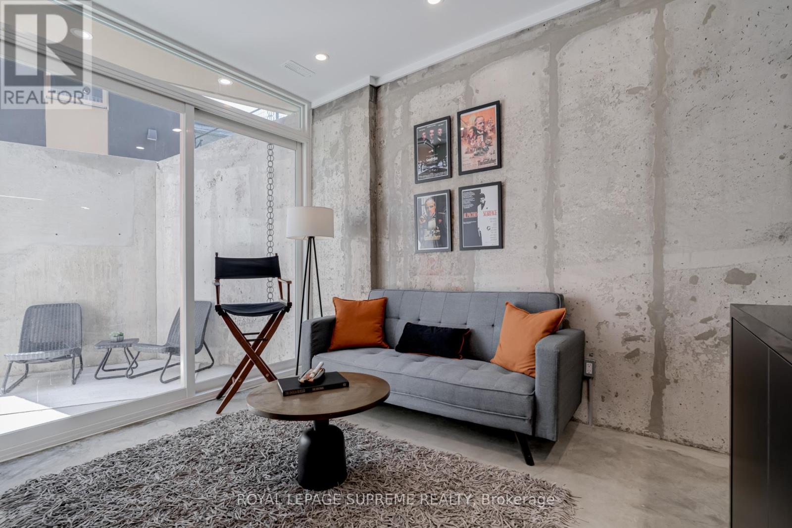 2 - 101 Bernice Crescent, Toronto, Ontario  M6N 1W7 - Photo 12 - W12530890