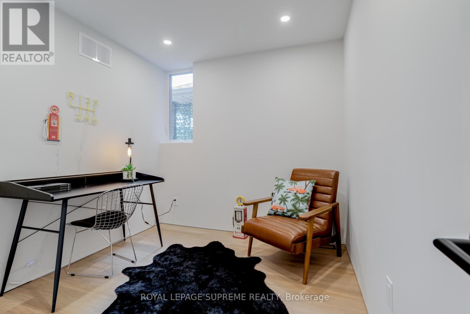 2 - 101 Bernice Crescent, Toronto, Ontario  M6N 1W7 - Photo 20 - W12530890