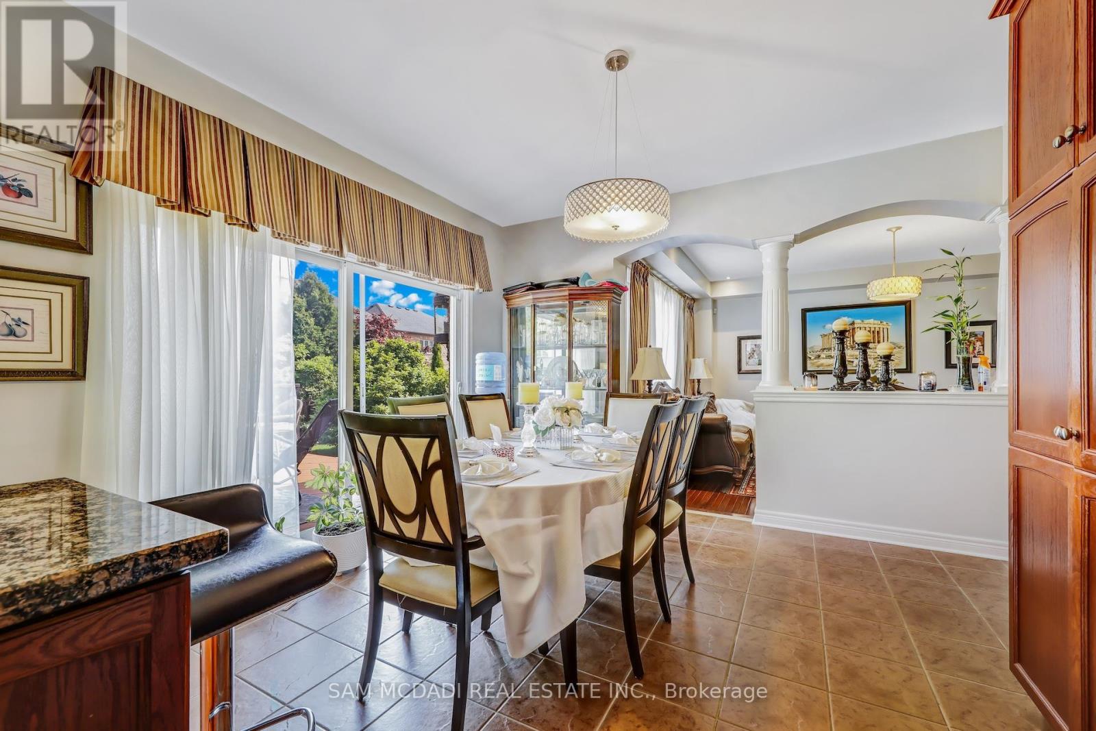 3306 Fox Run Circle, Oakville, Ontario  L6L 6W5 - Photo 13 - W12530892