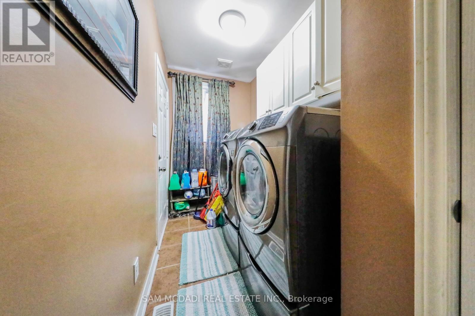 3306 Fox Run Circle, Oakville, Ontario  L6L 6W5 - Photo 38 - W12530892