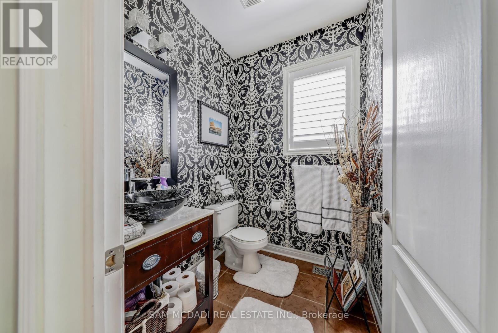 3306 Fox Run Circle, Oakville, Ontario  L6L 6W5 - Photo 7 - W12530892