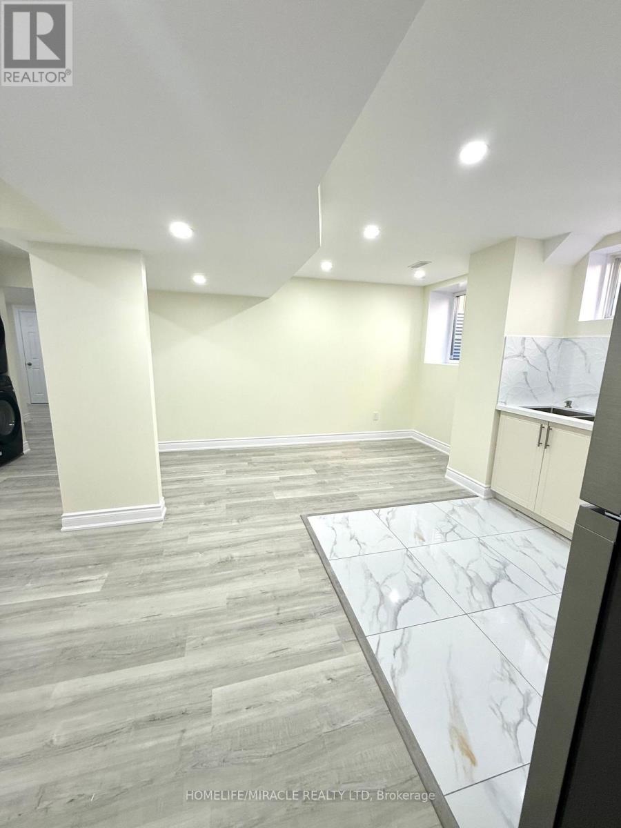 BASEMENT - 6 COTTONFIELD CIRCLE, Caledon, Ontario