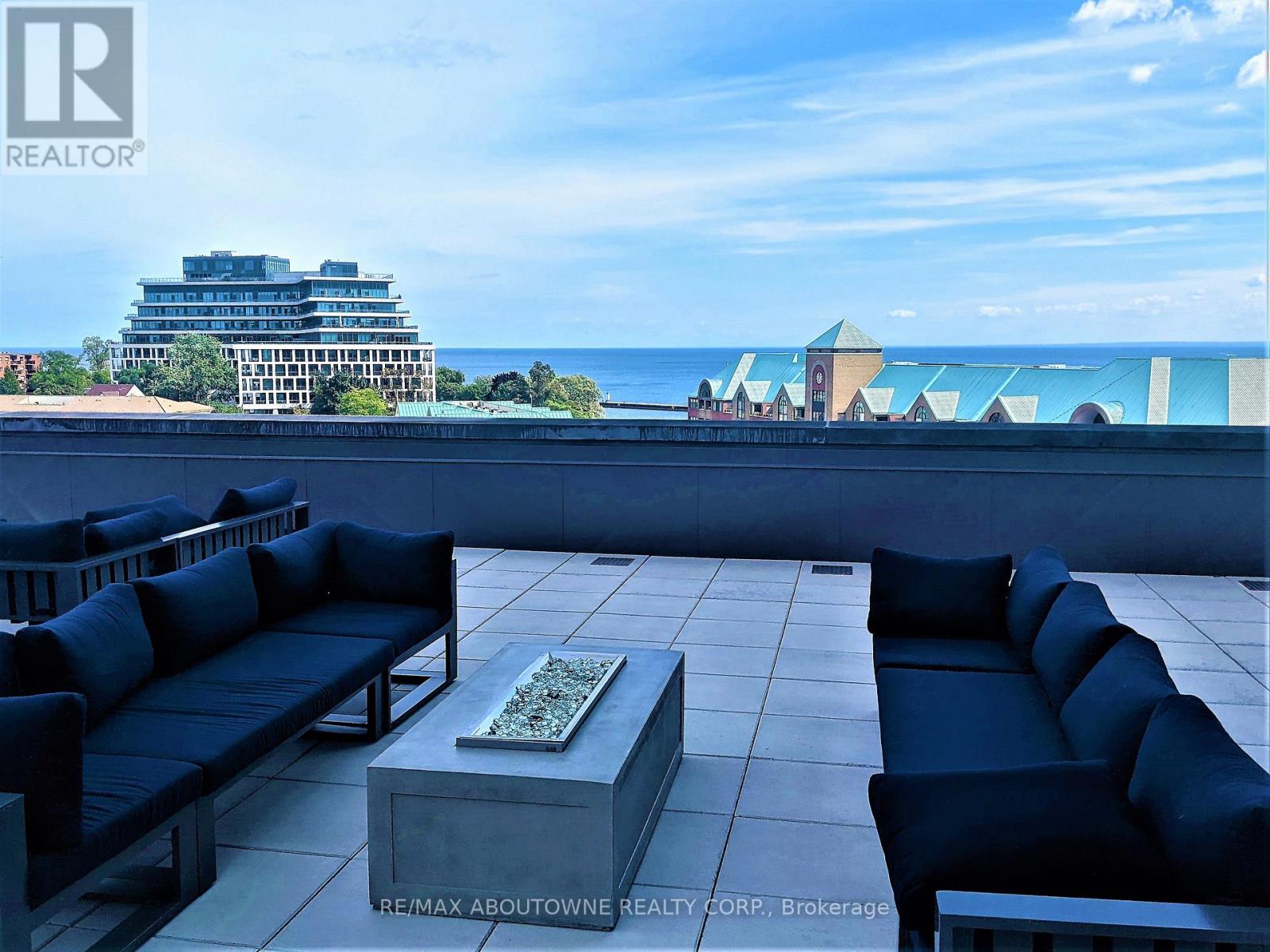 B0302 - 133 Bronte Road, Oakville, Ontario  L6L 3C1 - Photo 19 - W12530918