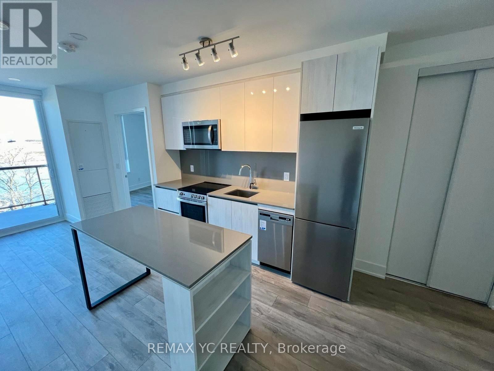 620 - 3100 Keele Street, Toronto, Ontario  M3M 0E1 - Photo 2 - W12530956