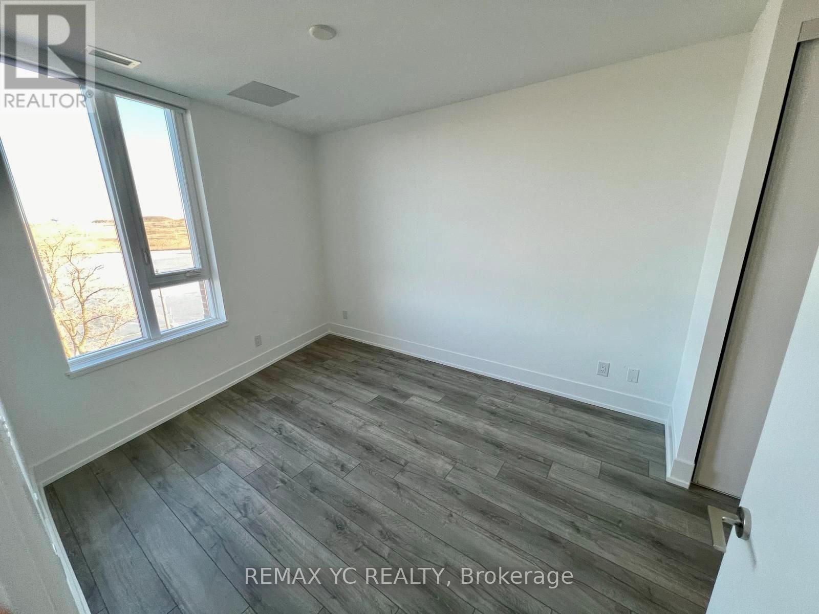 620 - 3100 Keele Street, Toronto, Ontario  M3M 0E1 - Photo 5 - W12530956