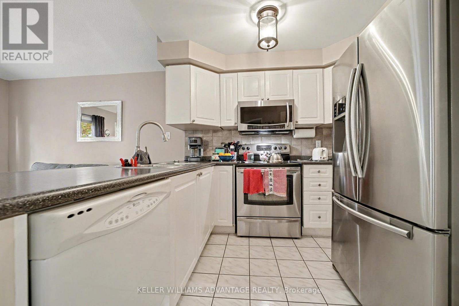 17 James Young Drive, Halton Hills, Ontario  L7G 5S6 - Photo 18 - W12530968