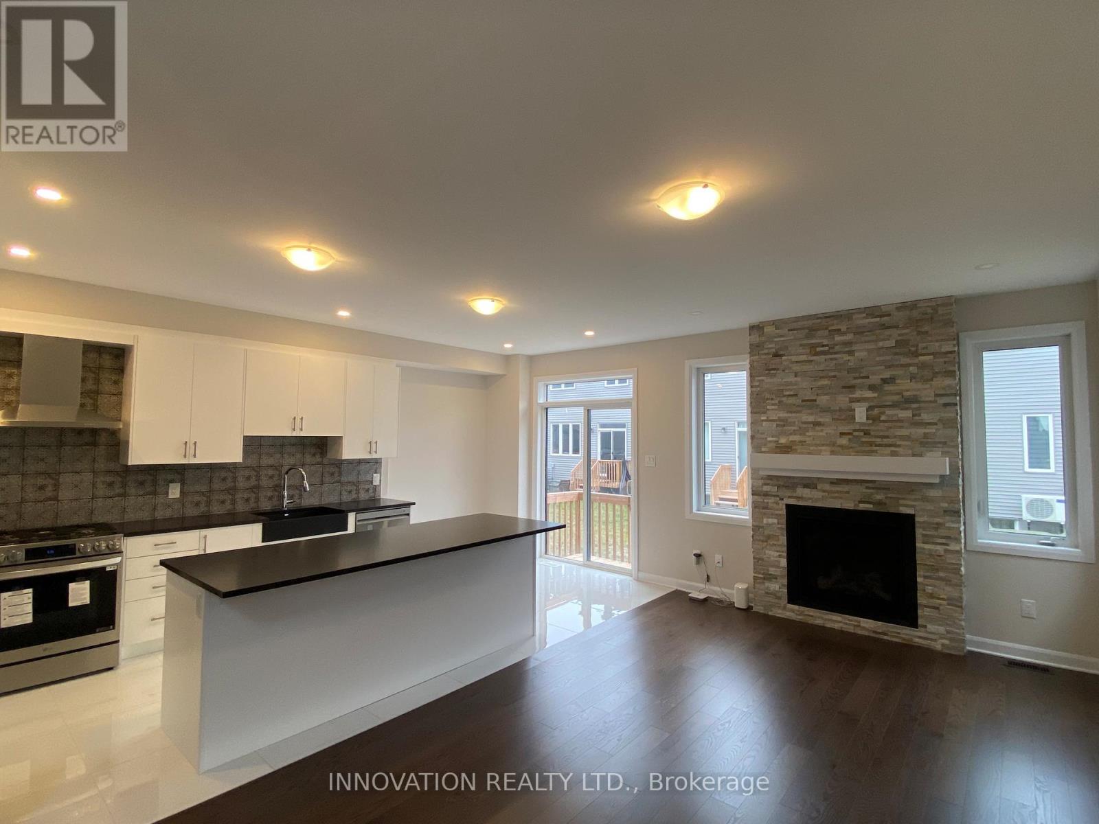 213 Invention Boulevard, Ottawa, Ontario  K2W 0K8 - Photo 11 - X12530984