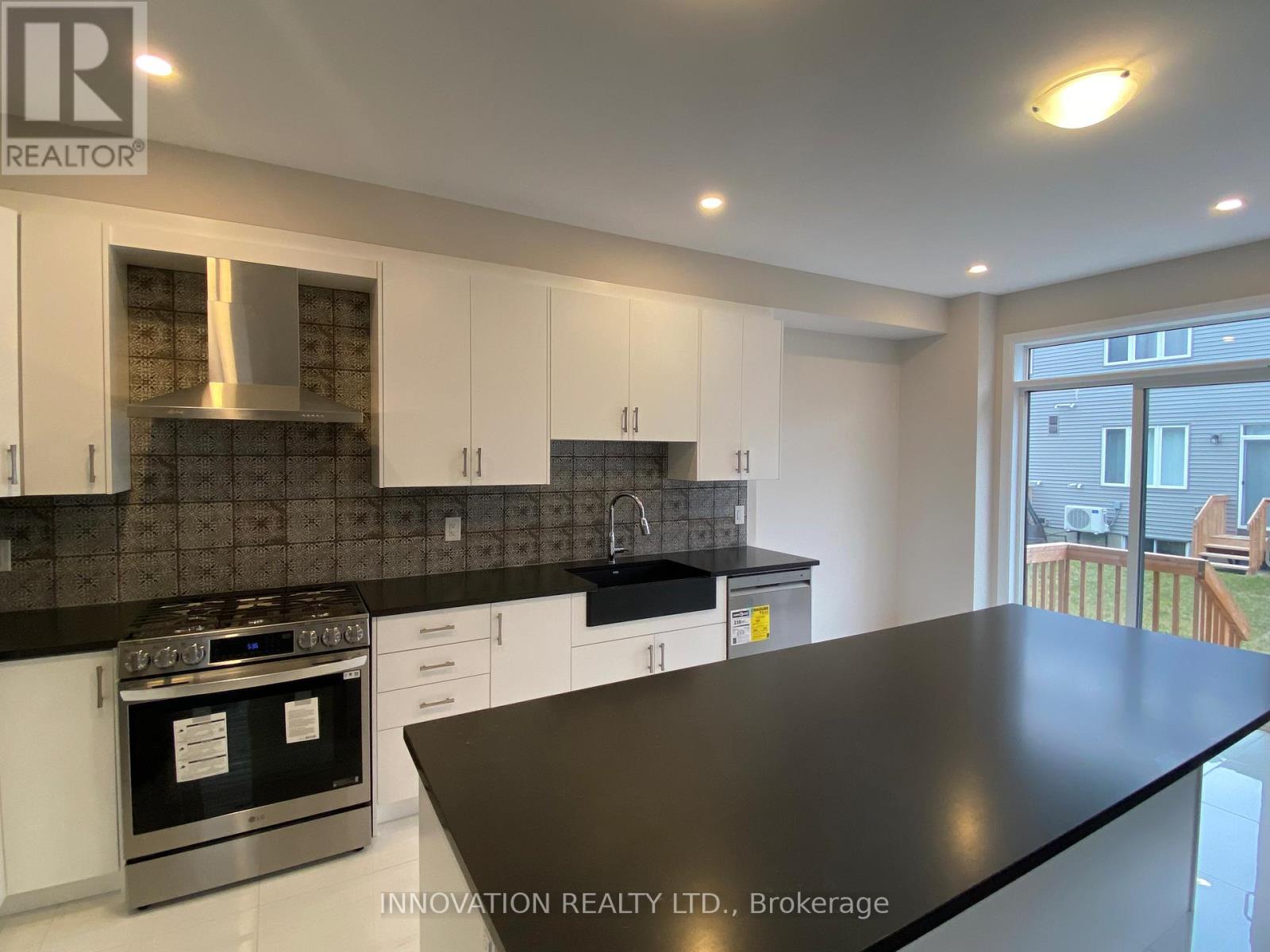 213 Invention Boulevard, Ottawa, Ontario  K2W 0K8 - Photo 7 - X12530984