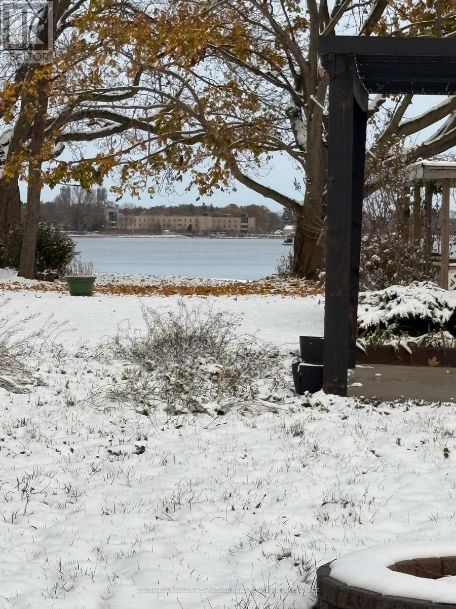 13 Lakewood Crescent, Port Colborne, Ontario  L3K 2S9 - Photo 2 - X12530974