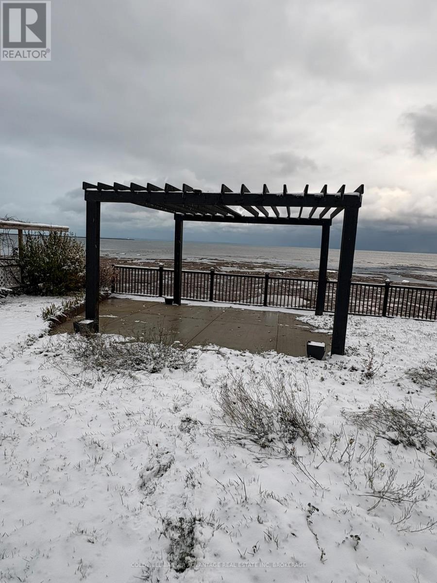 13 Lakewood Crescent, Port Colborne, Ontario  L3K 2S9 - Photo 7 - X12530974