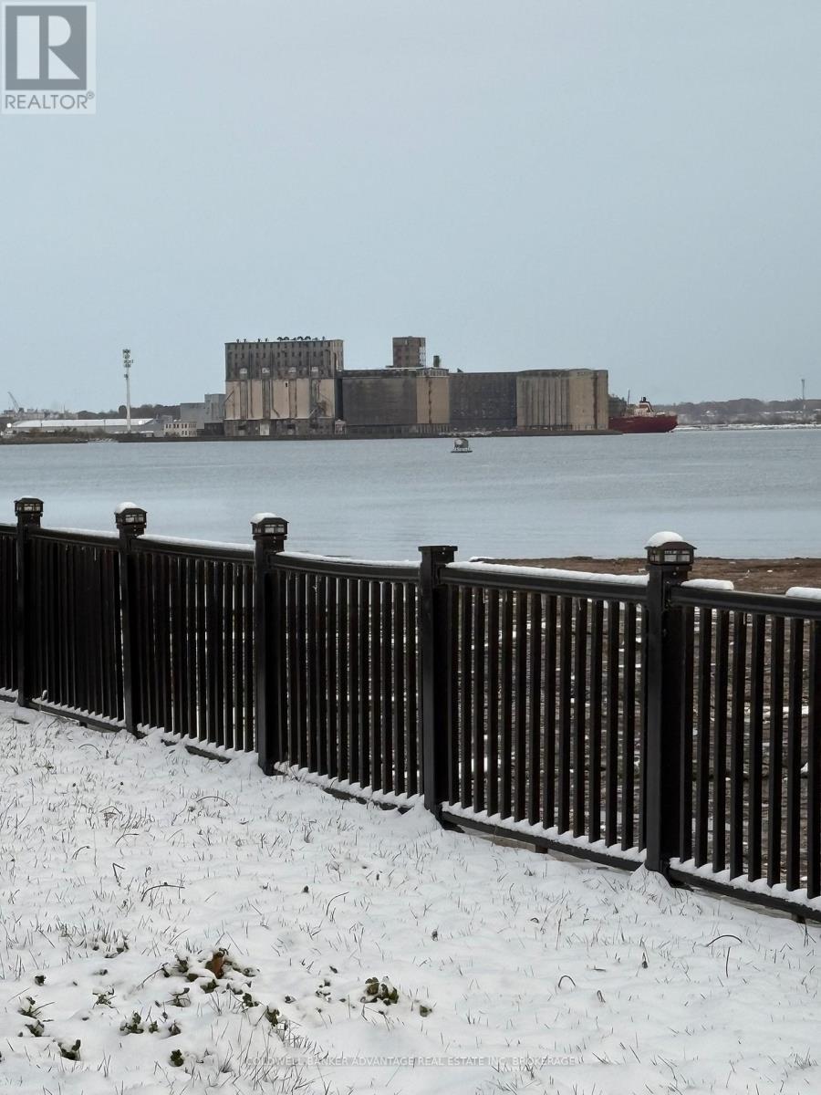 13 Lakewood Crescent, Port Colborne, Ontario  L3K 2S9 - Photo 9 - X12530974