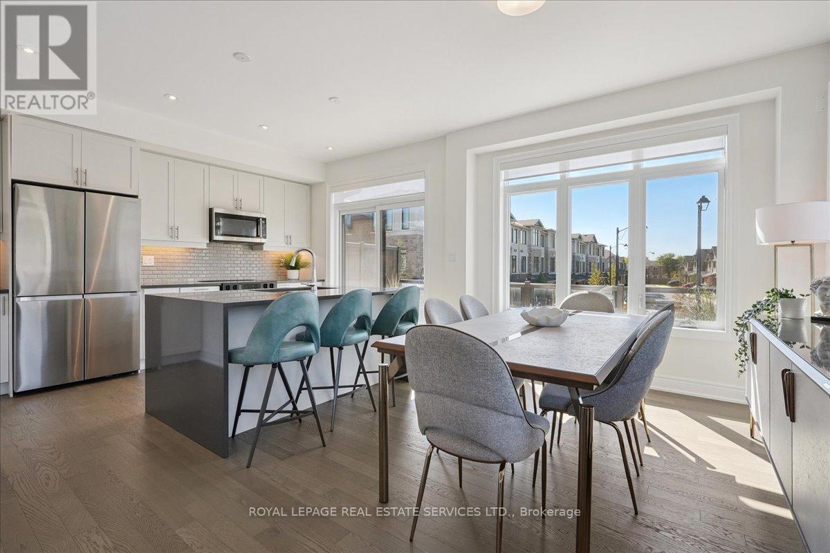 2180 Postmaster Drive, Oakville, Ontario  L6M 5T1 - Photo 4 - W12437859