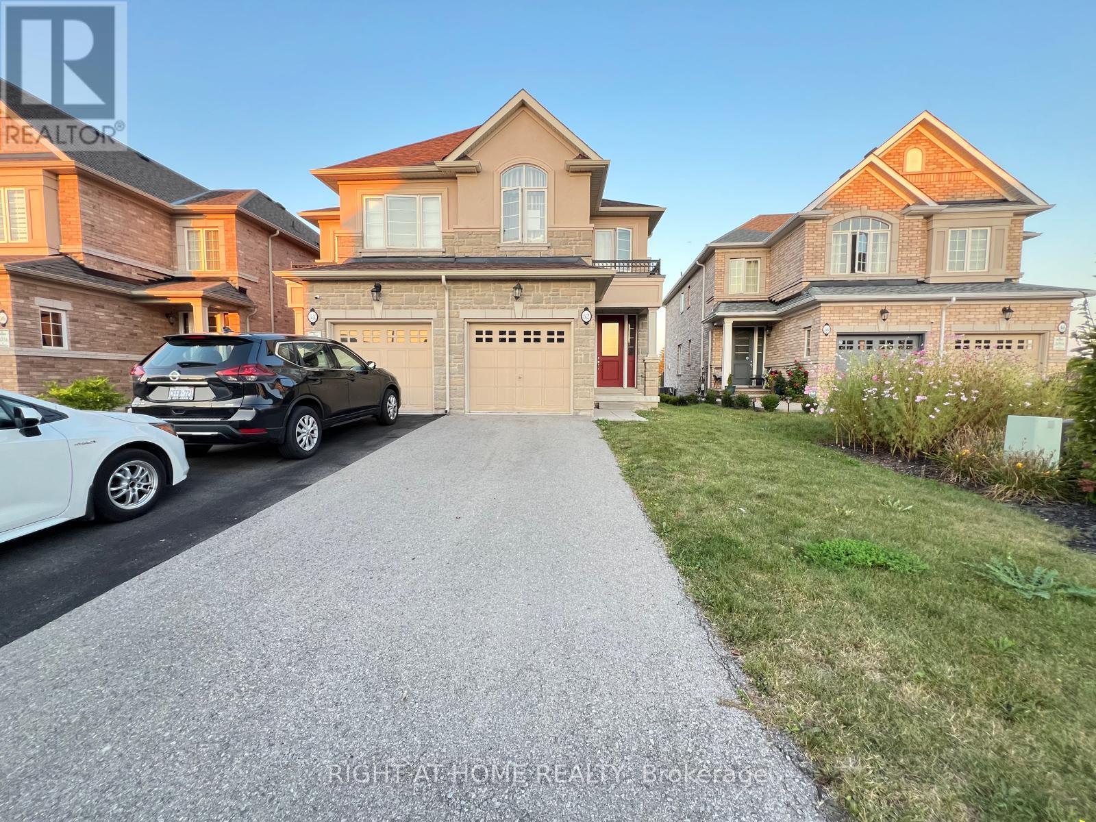 52 HEMING TRAIL, Hamilton, Ontario