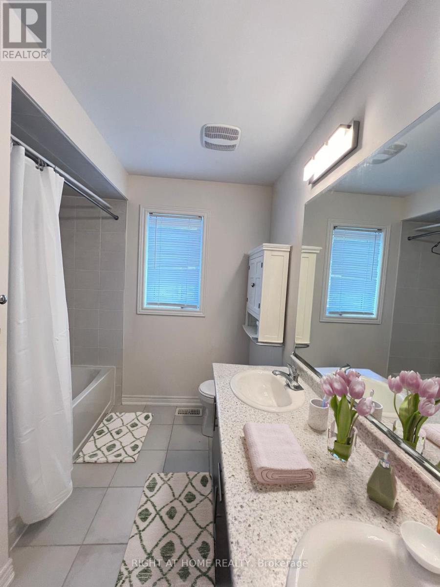 52 Heming Trail, Hamilton, Ontario  L9K 0J8 - Photo 9 - X12530910