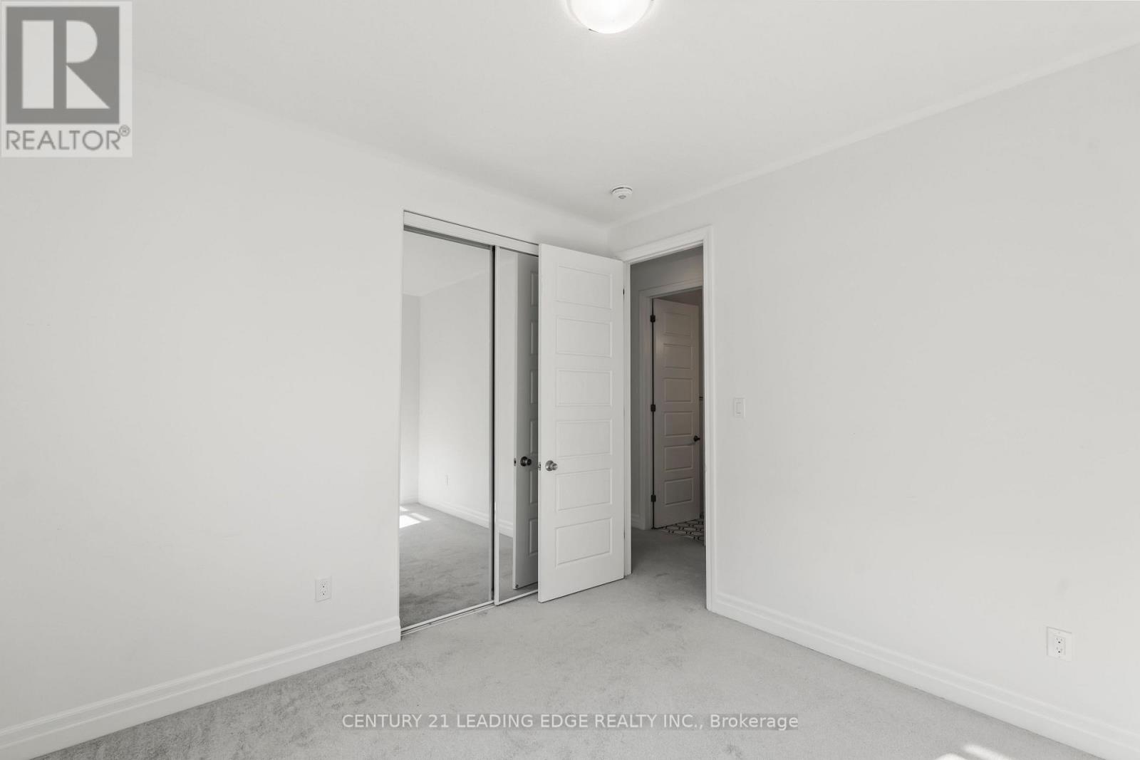 43 William Nador Street, Kitchener, Ontario  N2E 3X8 - Photo 34 - X12530958