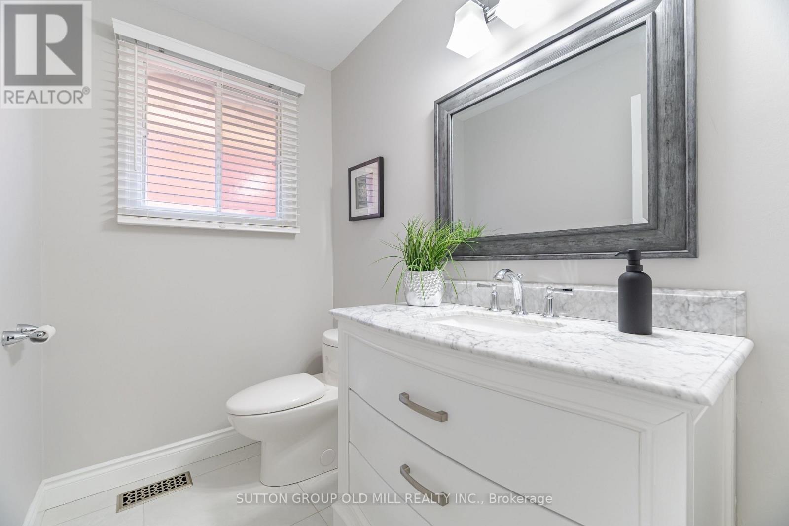 93 Indian Crescent, Hamilton, Ontario  L8V 4X4 - Photo 23 - X12530962