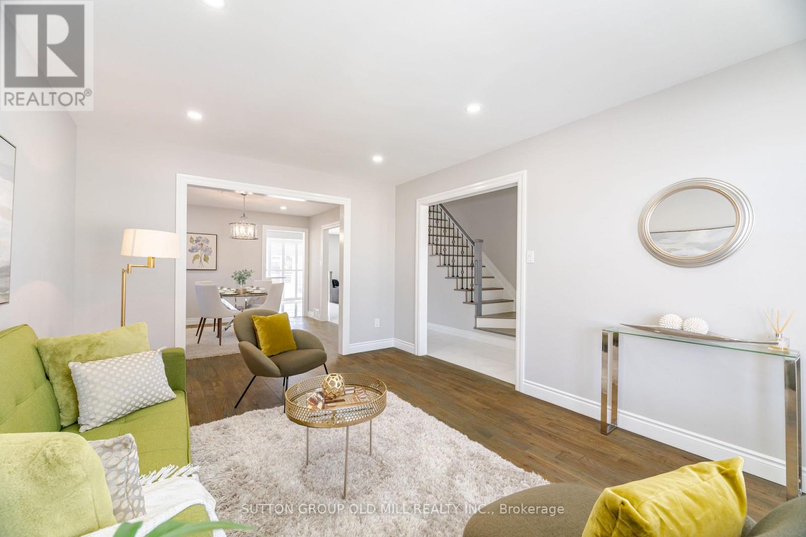 93 Indian Crescent, Hamilton, Ontario  L8V 4X4 - Photo 6 - X12530962