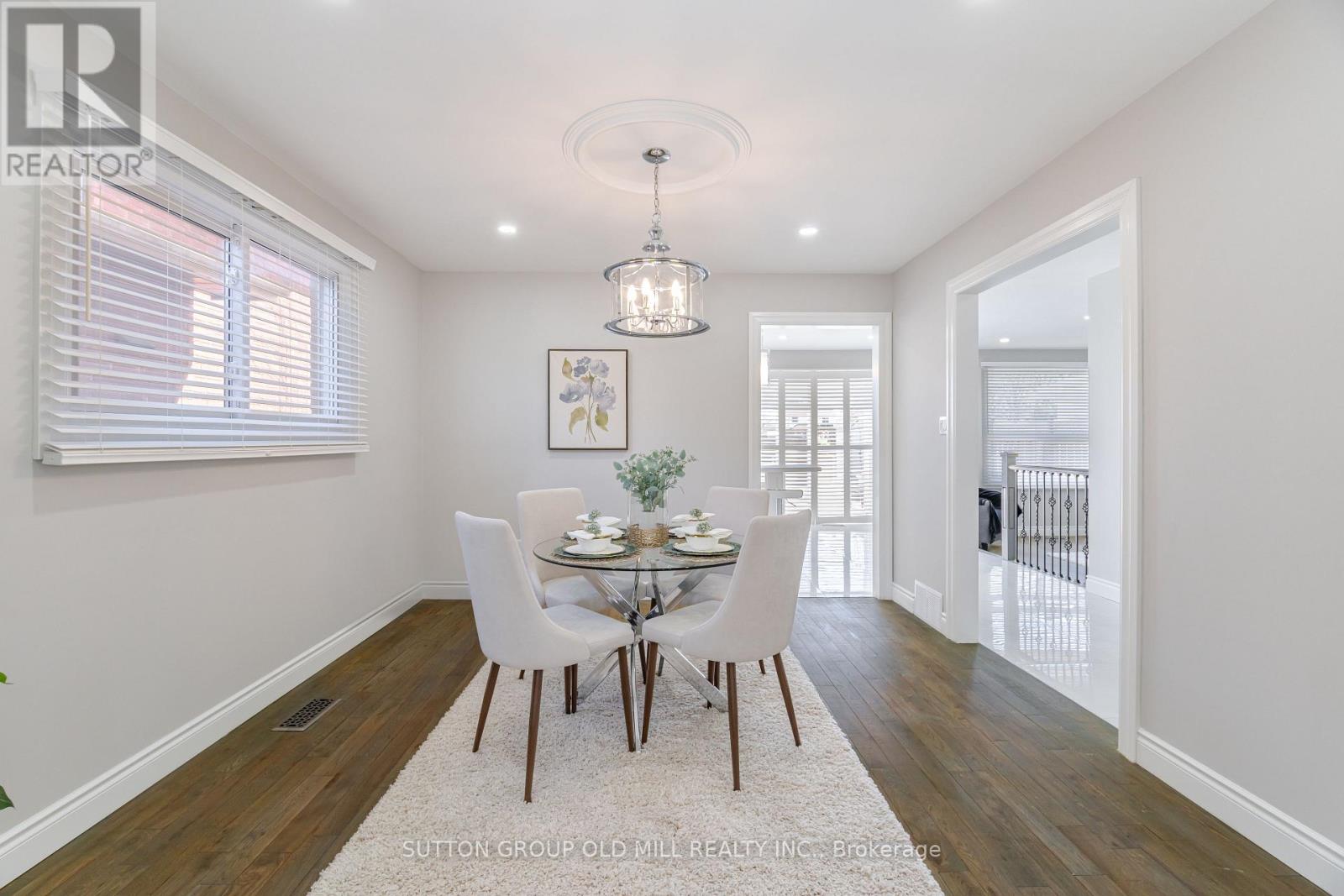 93 Indian Crescent, Hamilton, Ontario  L8V 4X4 - Photo 9 - X12530962