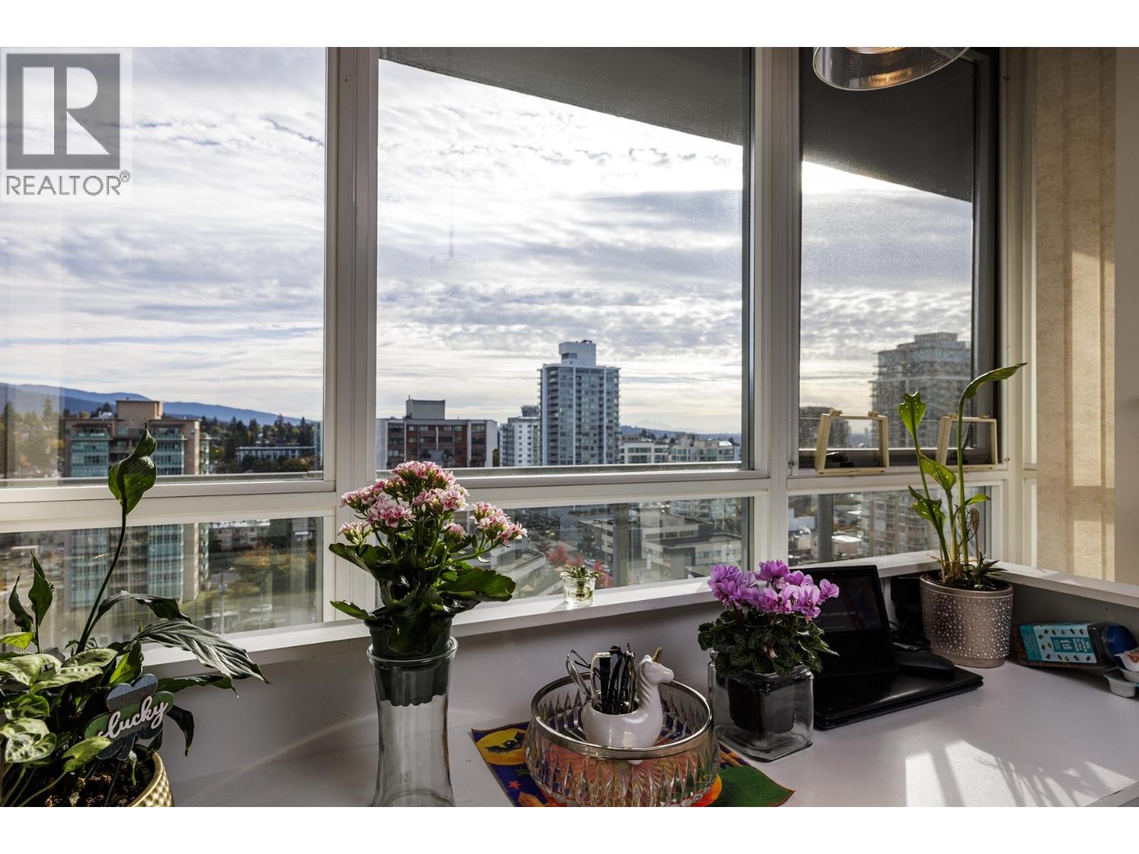 1702 121 W 16th Street, North Vancouver, British Columbia  V7M 3P4 - Photo 19 - R3066340