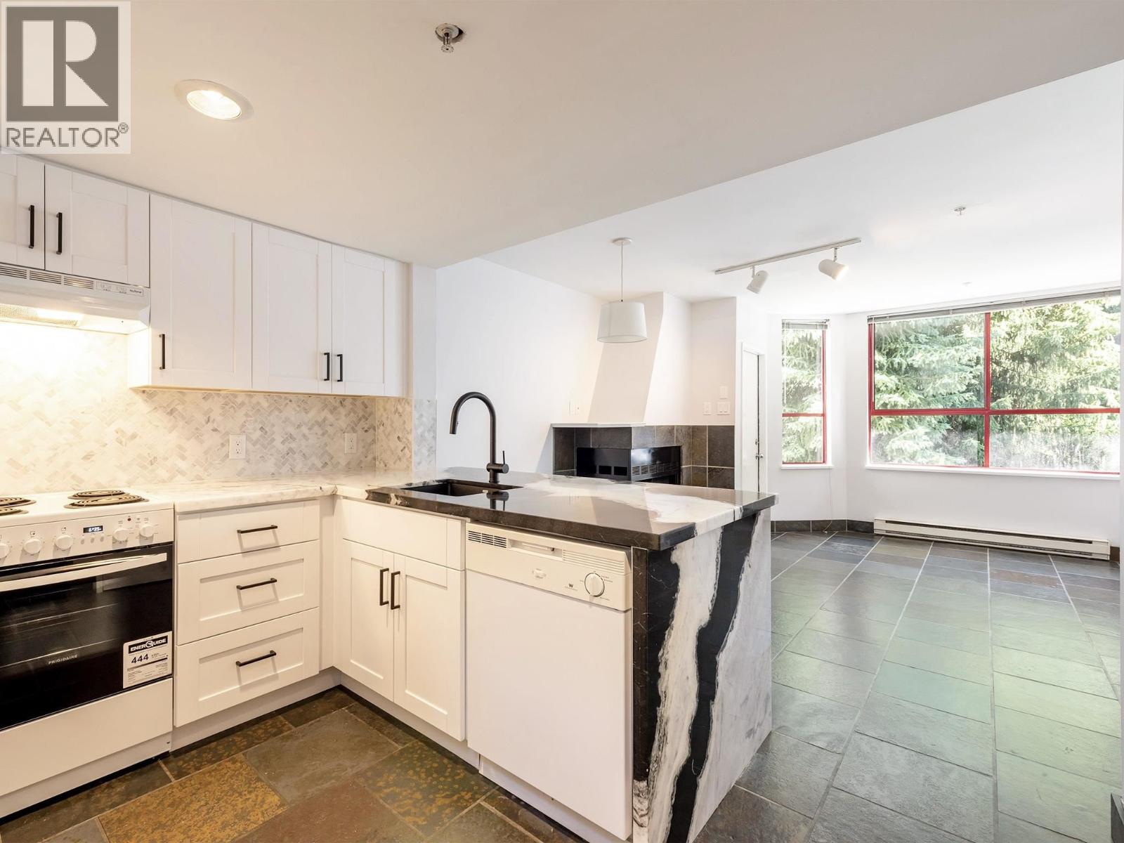 1 2101 Whistler Road, Whistler, British Columbia  V8E 0R3 - Photo 8 - R3066379