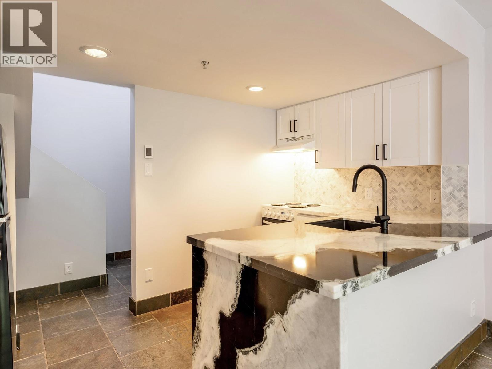 1 2101 Whistler Road, Whistler, British Columbia  V8E 0R3 - Photo 9 - R3066379