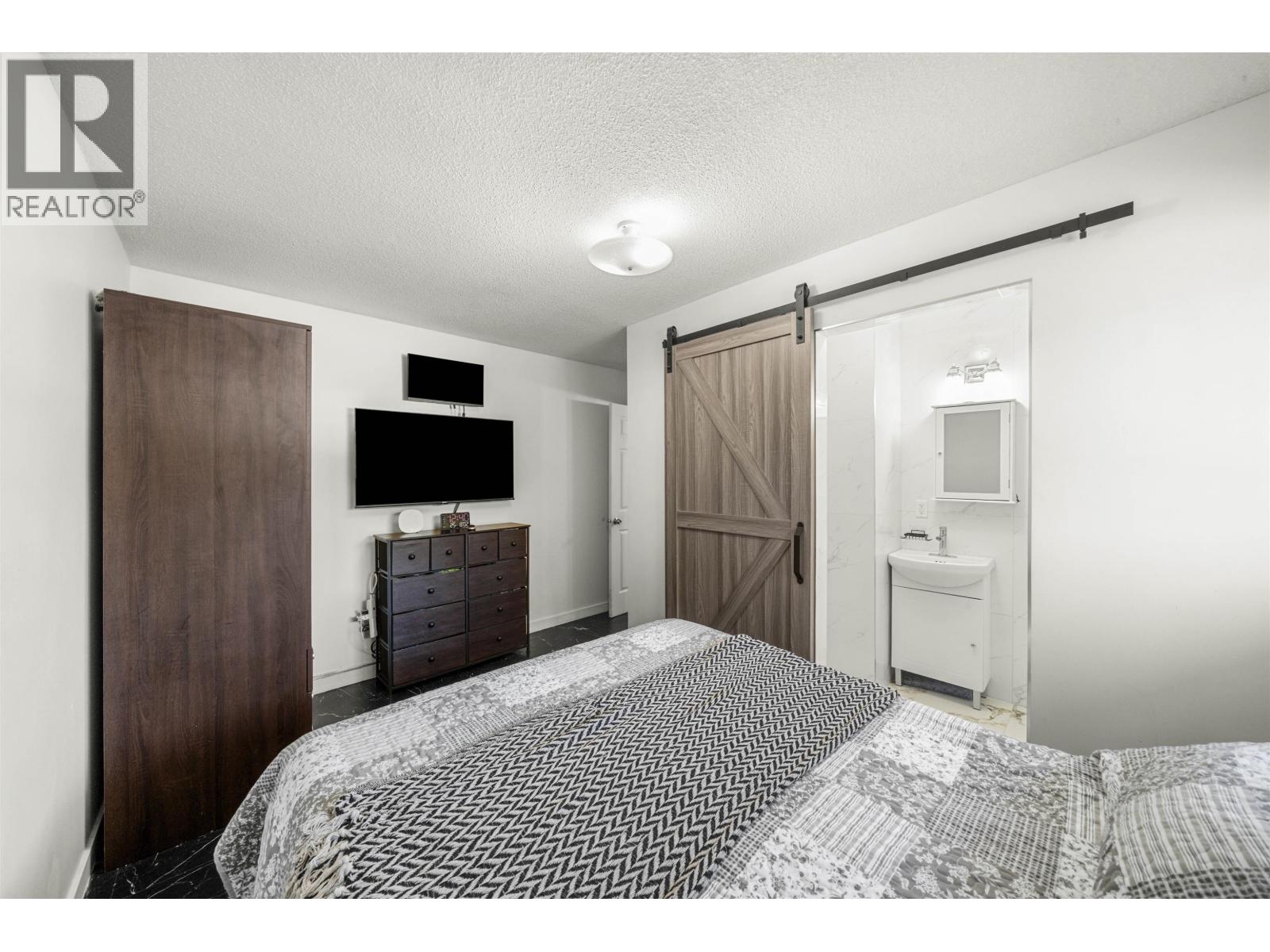 1121 Prairie Avenue, Port Coquitlam, British Columbia  V3B 1S7 - Photo 14 - R3066353