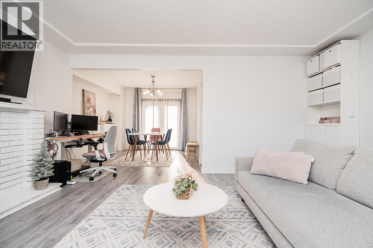 3738 FOREST STREET, Burnaby, British Columbia