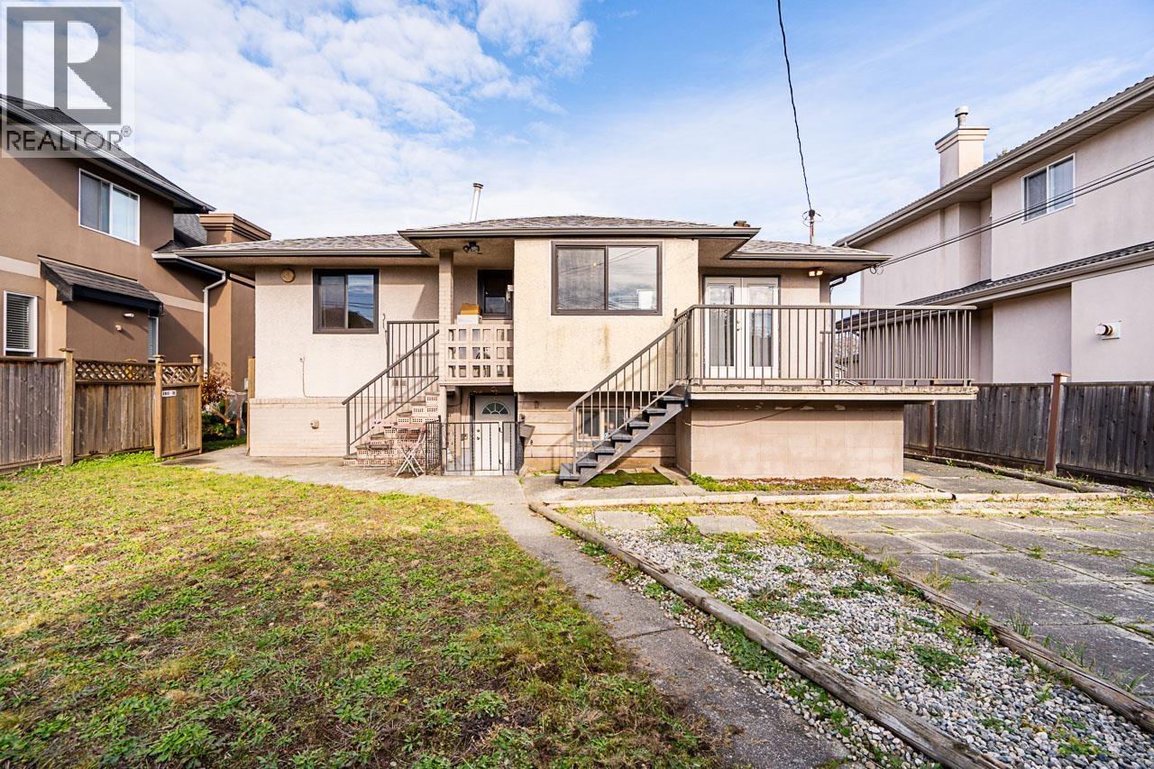 3738 Forest Street, Burnaby, British Columbia  V5G 1W6 - Photo 21 - R3066368