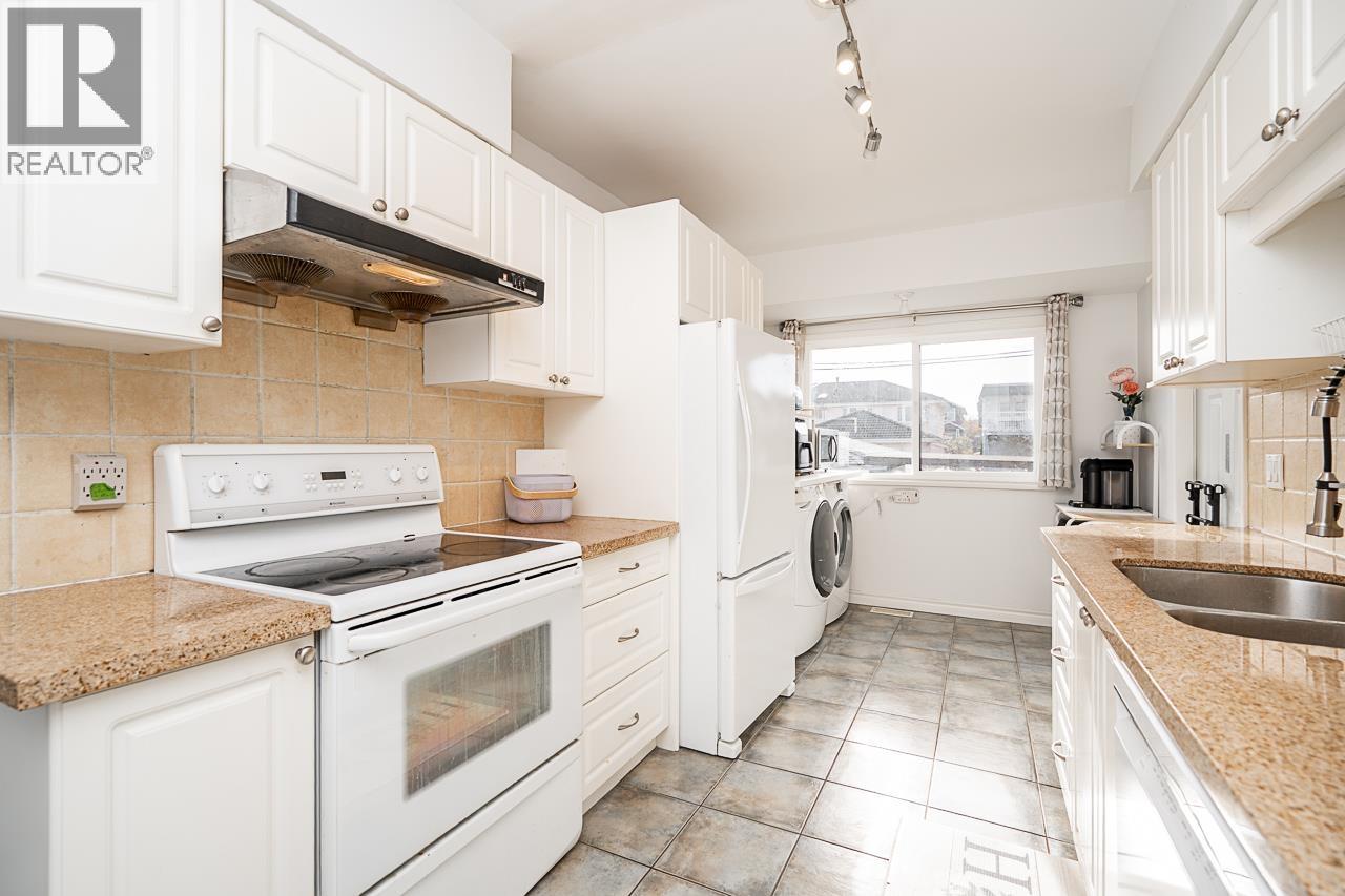 3738 Forest Street, Burnaby, British Columbia  V5G 1W6 - Photo 6 - R3066368