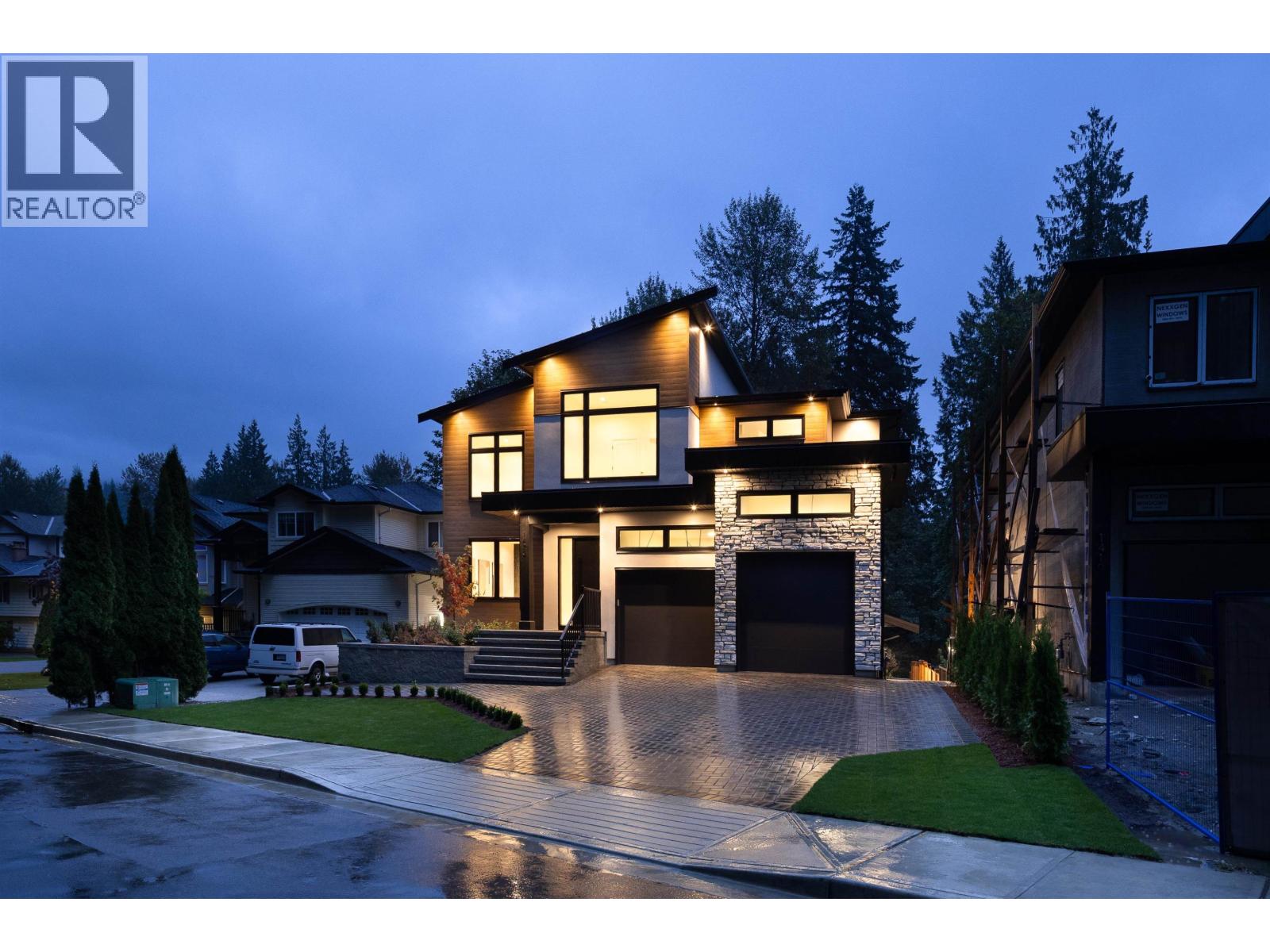 1423 Pipeline Place, Coquitlam, British Columbia  V3E 0V4 - Photo 2 - R3066383