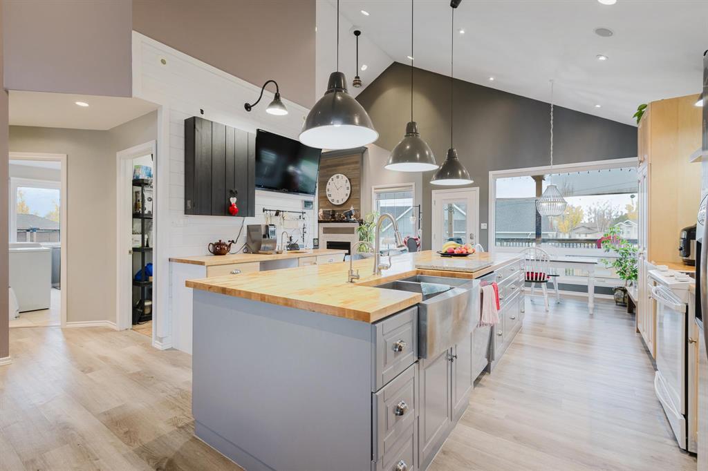 10 Veterans Way, Morris, Manitoba  R0G 1K0 - Photo 5 - 202528274