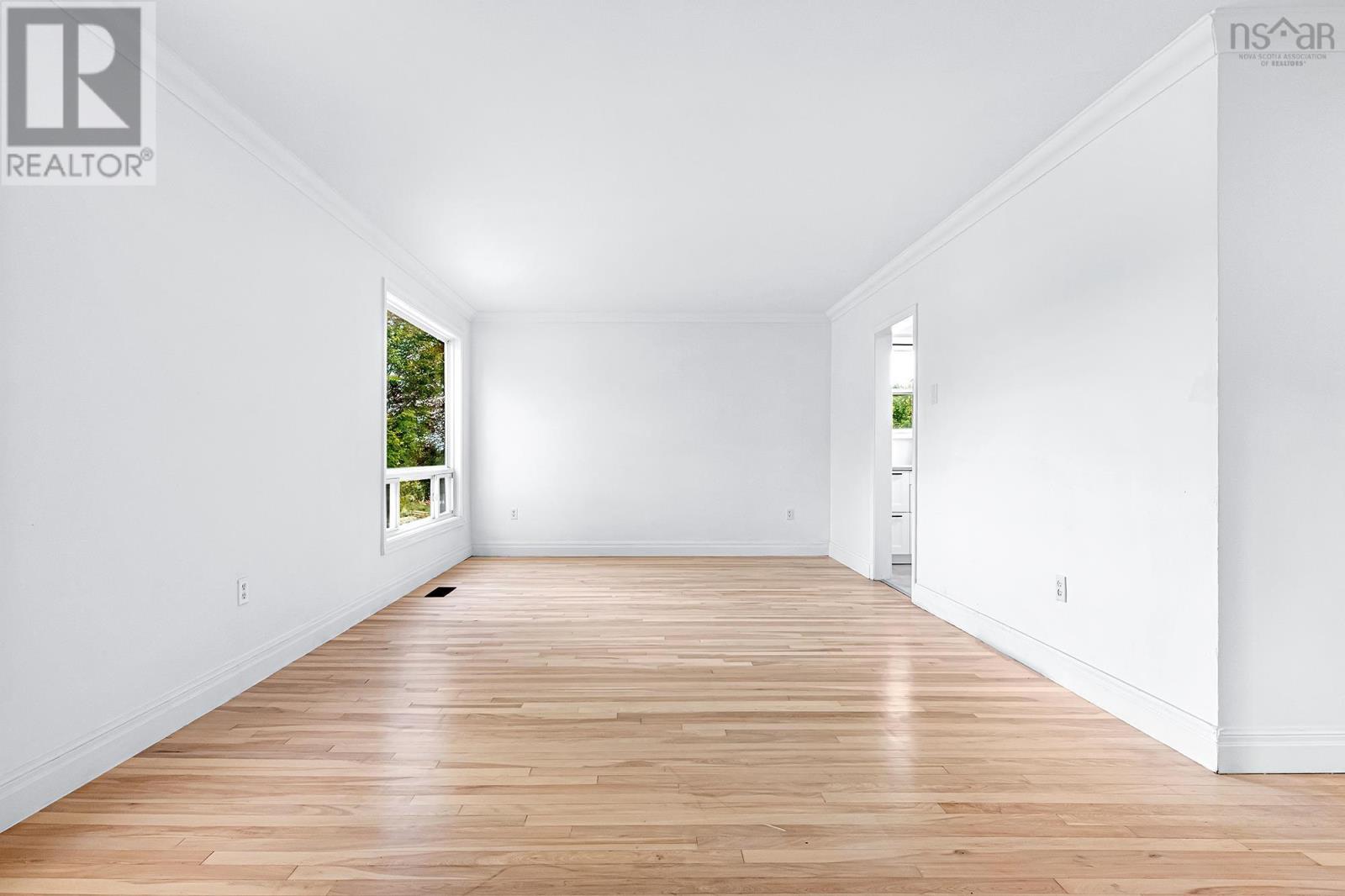 Property at 150 Evans Avenue image 4