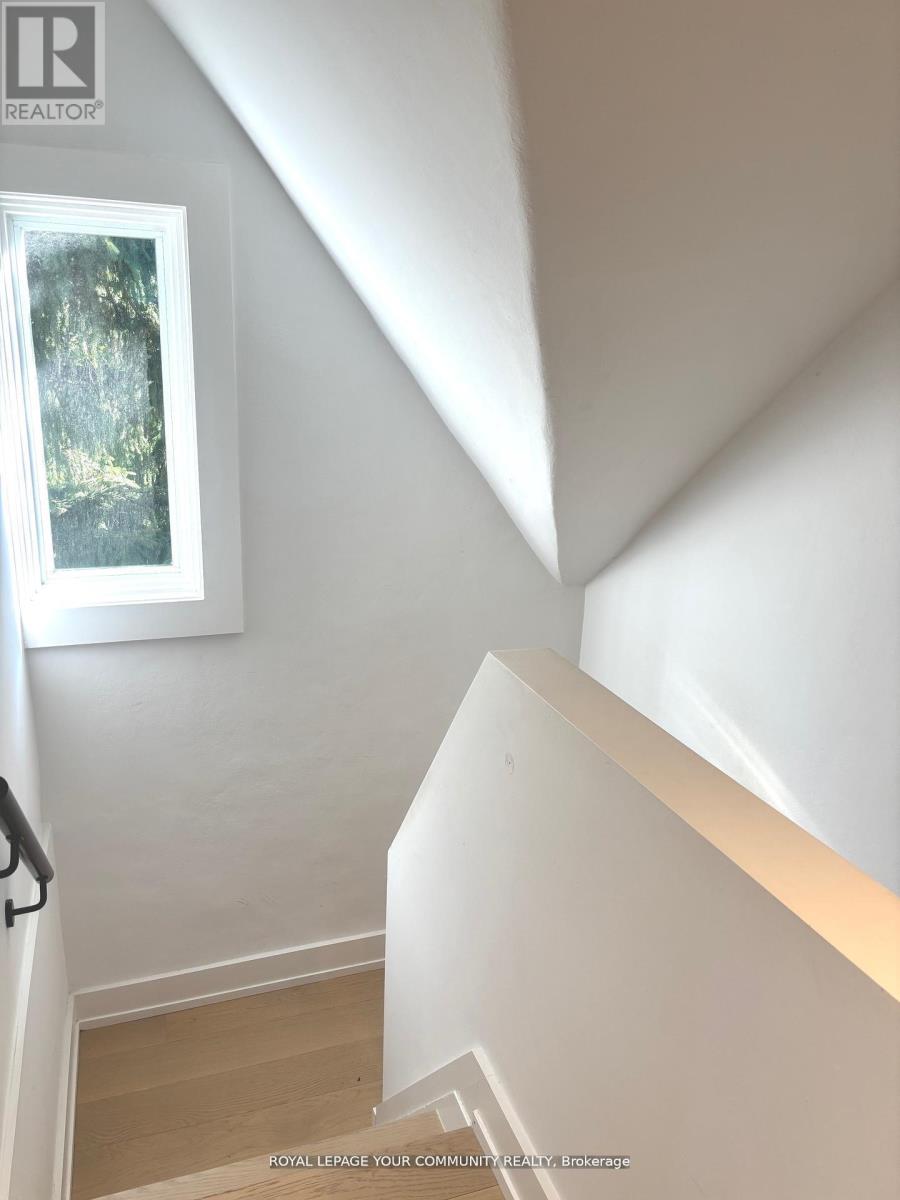 495 St. Germain Avenue, Toronto, Ontario  M5M 1X3 - Photo 14 - C12531016