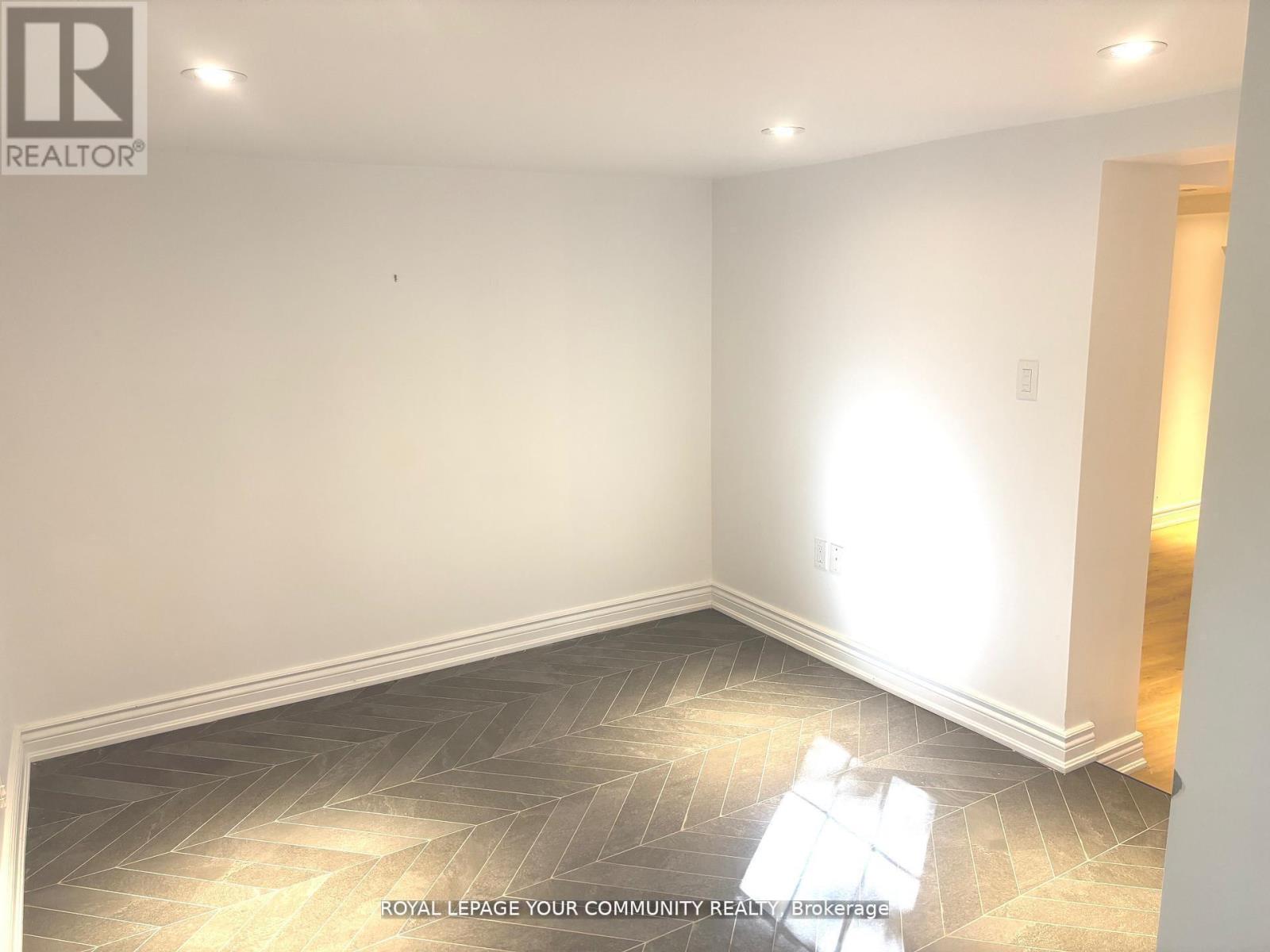 495 St. Germain Avenue, Toronto, Ontario  M5M 1X3 - Photo 16 - C12531016