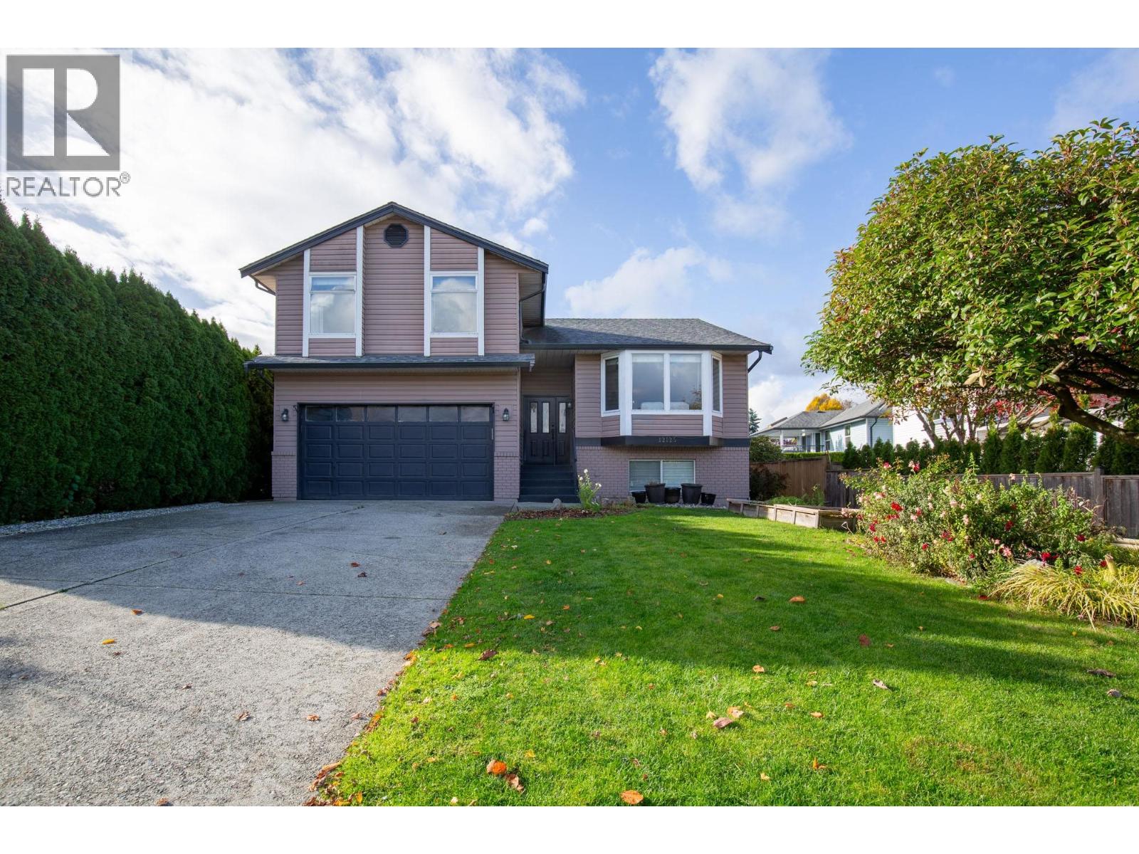 12125 IRVING STREET, Maple Ridge, British Columbia